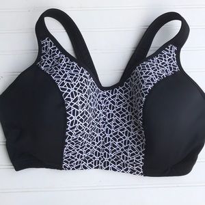 Live Active Full Coverage Adjustable Sports Bra